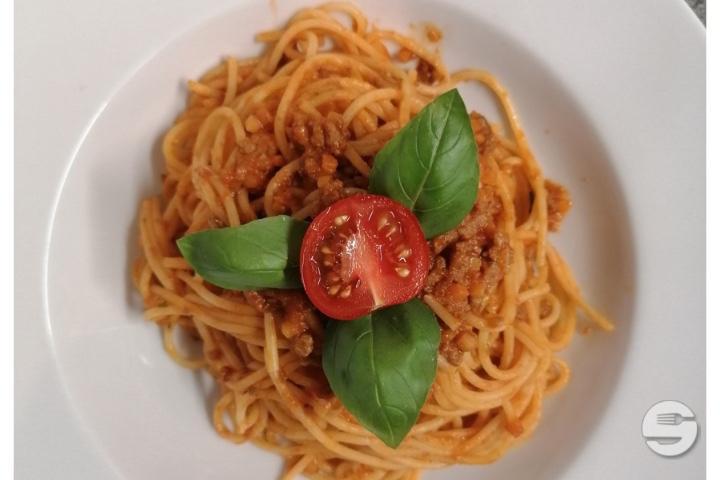 Spaghetti with sauce of choice - Yogurtlandia