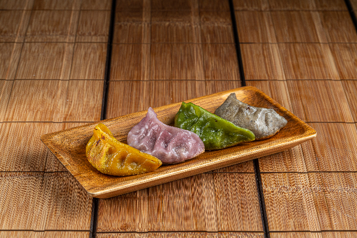 C6. Assortiment Rainbow de Gyozas - Thaï Away