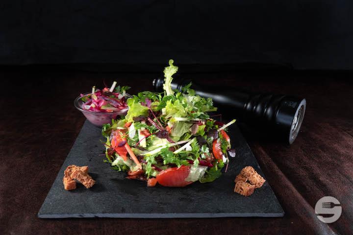 Trout Gravlax Salad - Fast Mood by L'Embouchure Food Lab