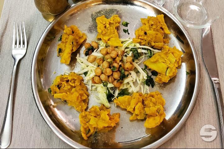 Vegetable Pakora - Indian Palace