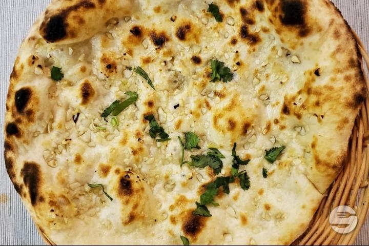 Garlic Naan - Indian Palace