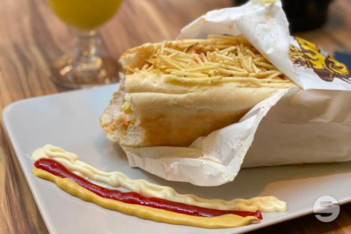 Hot Dog Brésilien Simple - Maison Açaī