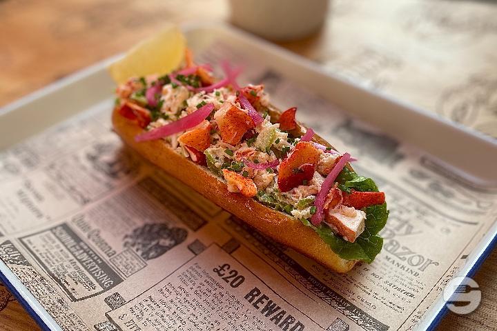 Lobster Roll - Lobster & Co