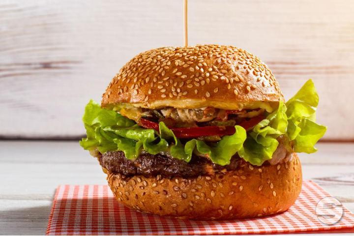 Homemade Hamburger - Jazz Pizza Kebab