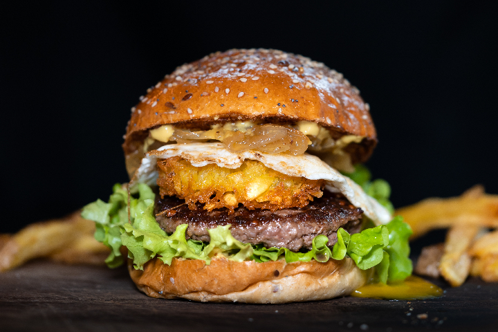 Burger of the Month : The Blue - The Green Van Company