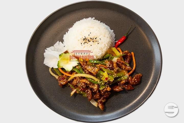 Beef Cansiu (slightly spicy) - Peking Garden