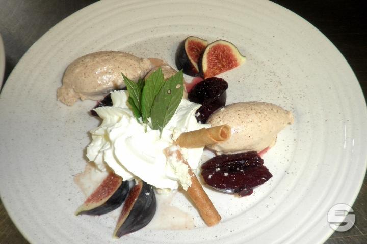Hausgemachtes Edelkastanienmousse - Restaurant Maygut-Pizzalpina