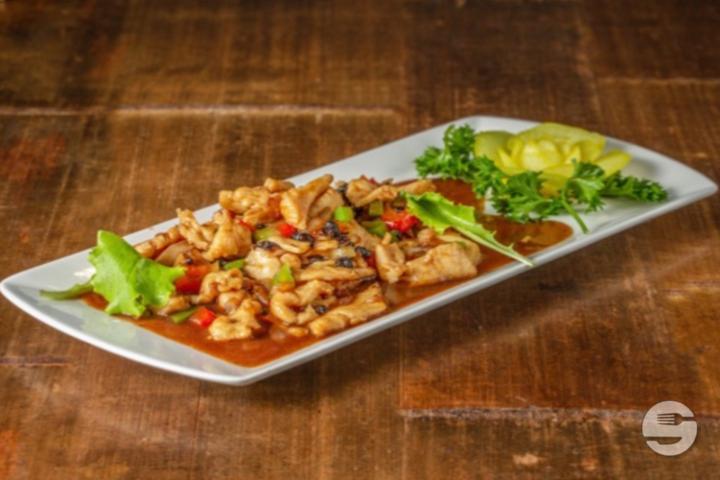Chicken with Black Beans - Chez Kei