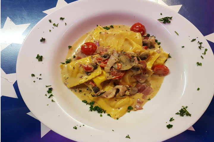 Bonnie und Clyde - Mel`s Bar und Diner