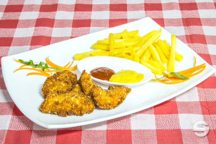 Hausgemachte Chicken Nuggets - Mel`s Bar und Diner