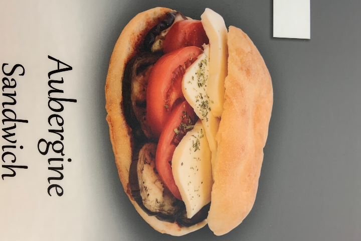 Aubergine Sandwich mit Hummus - La Sofra Fine Food