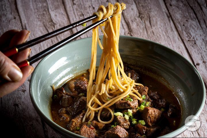 Beef Noodles soup - Noodle & Dumpling