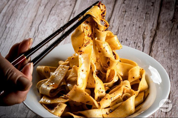 1006.Pâte Fraîche au Piment 油泼面 - Noodle & Dumpling