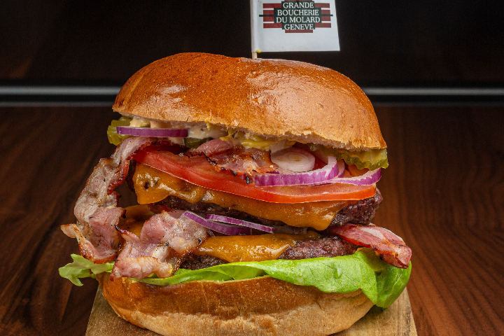 The 11 Tower - Le 11 - l'atelier du Burger