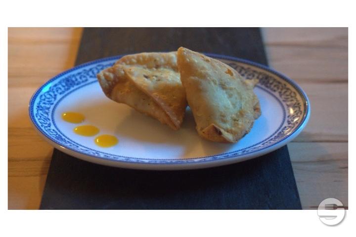 Samosa (vegan) - Tibet Stubae