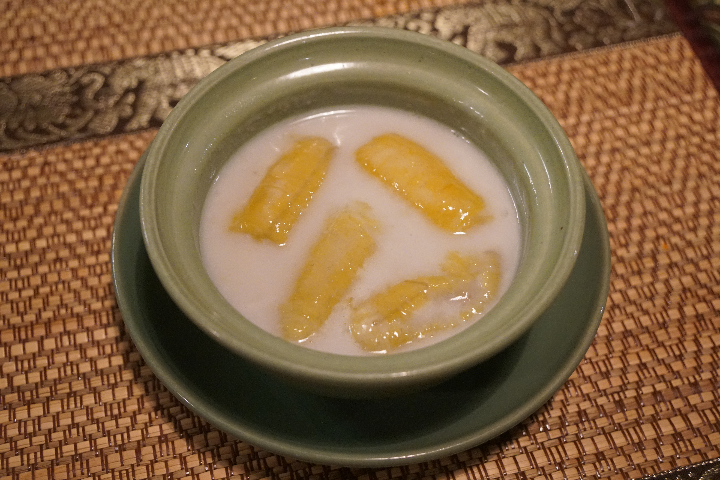 BANANA IN COCONUT CREAM - Jaopraya Thai Restaurant