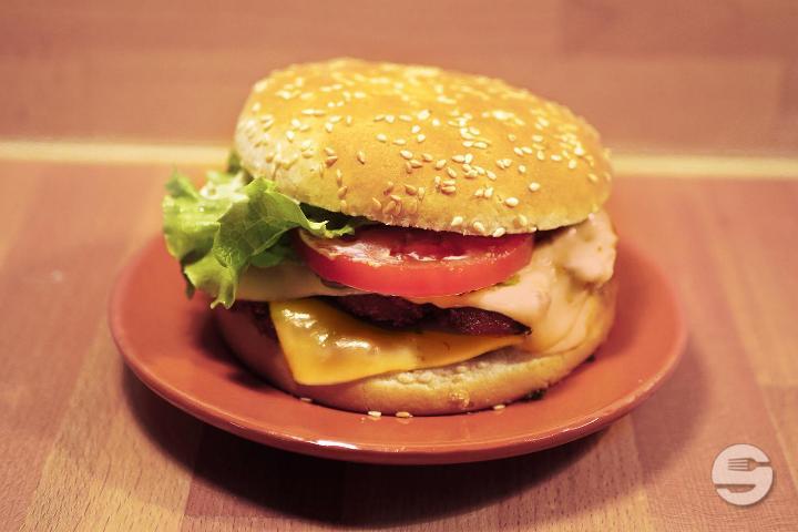 Hamburger Classique - Churrasqueira Lausannoise