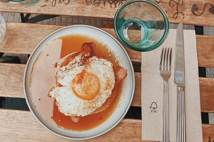 Pancakes Bacon & Egg - L'impression Café