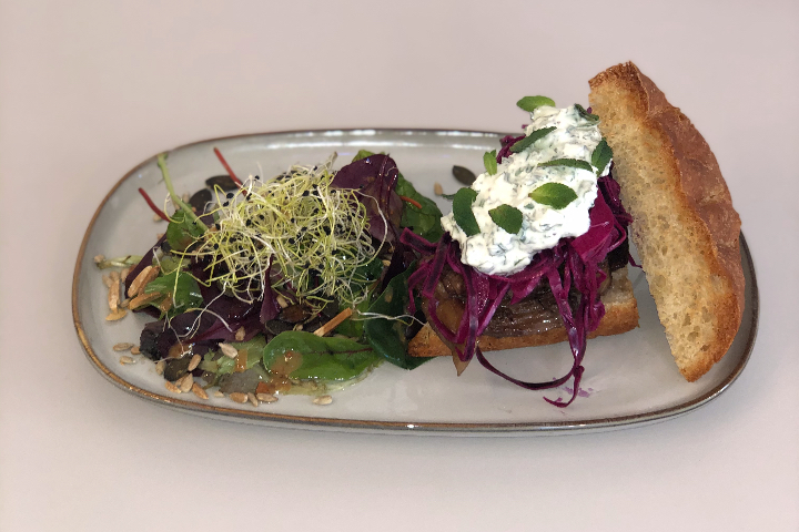 Sandwich d'agneau - L'impression Café