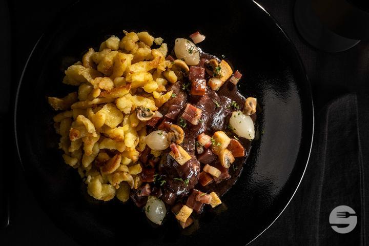 Coq au vin Rouge - Luzis