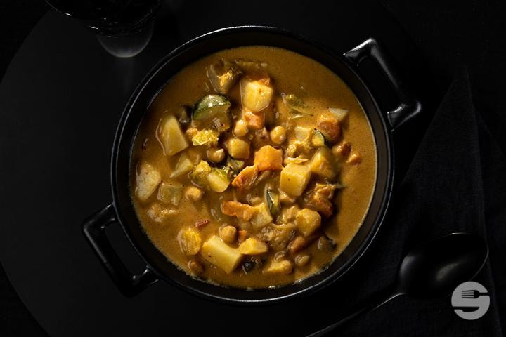 veganes Massaman-Gemüse-Curry - Luzis