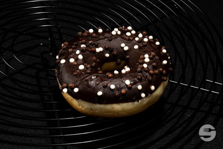 Chocolate ring Donut - Luzis