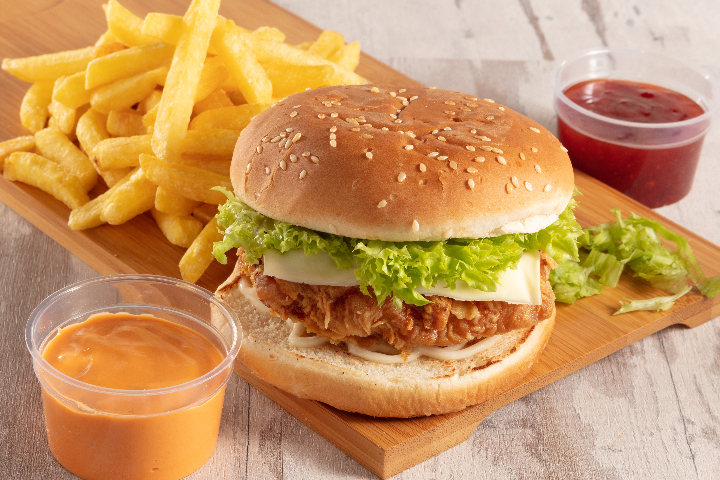 Crispy Cocktail Burger - Luzern Fried Chicken