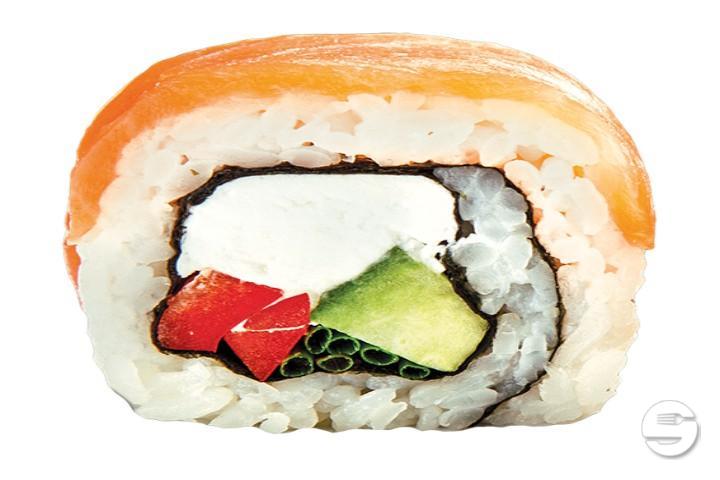Rainbow Salmon Uramaki - Sushi Zürich