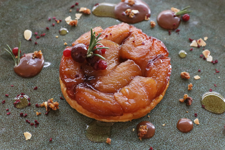 Homemade Tarte Tatin - Le Lyrique