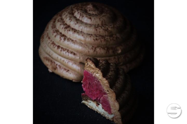 Cranberry choco patisserie - W-Burger