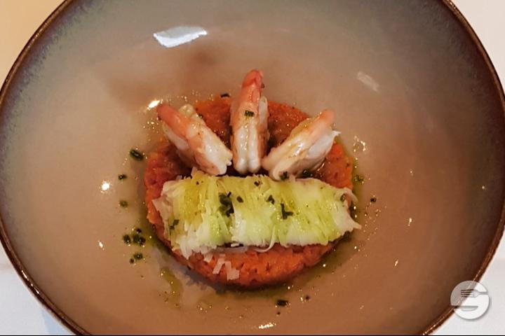 Shrimps Bolognese and Green Mango - Café des Banques