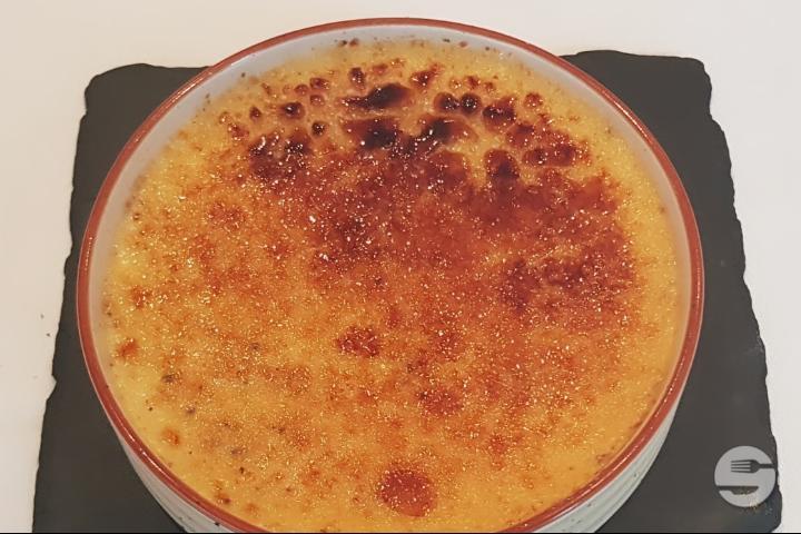 Crème Brulée and Season Sorbet - Café des Banques