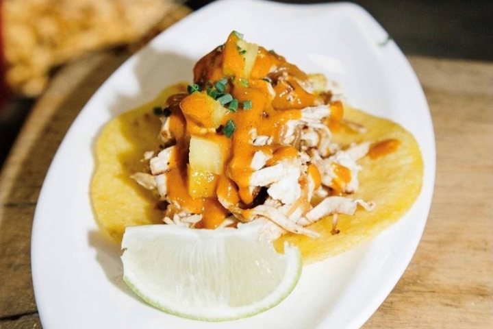 Taco de Oro - Clandestino