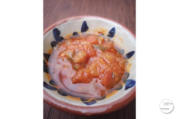 Vegetarische Suppe mit Momo’s - Sogi's Restaurant