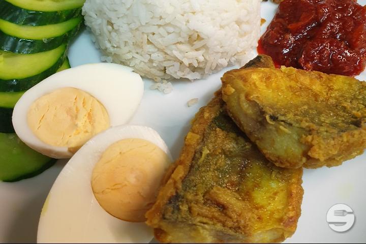 N5. Nasi Lemak Ikan Goreng - Sedap Kitchen