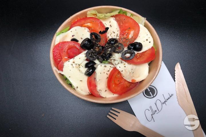 Grande Salade Tomate Mozzarella - Gilles Desplanches