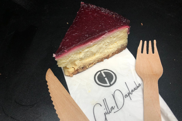 Tranche Cheesecake Framboise - Gilles Desplanches