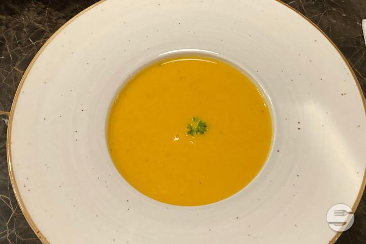 Velouté de potiron frais maison - Paris Bistrot