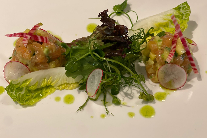 Salmon Tartare - Paris Bistrot