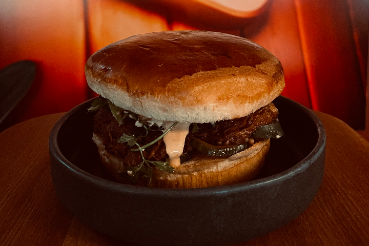 Burger - Pulled Beef - JUL