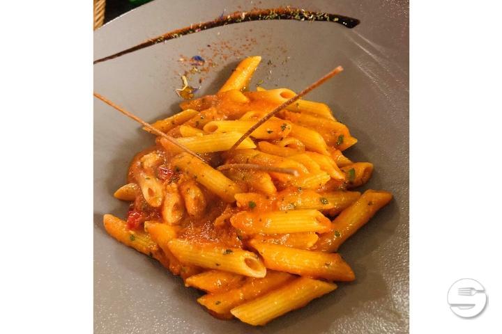 PENNE ALL‘ARRABBIATA - Villa Duchessa