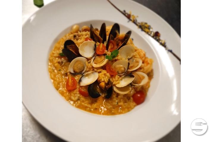 RISOTTO AI FRUTTI DI MARE - Villa Duchessa