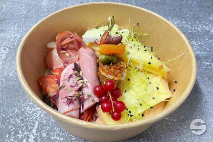 Planchette de fromages et jambon cru - Au Tablier Portugais