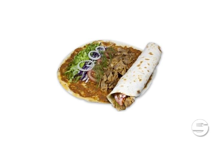 Lahmcun mit Salat und Döner - Snack-Boxenstopp