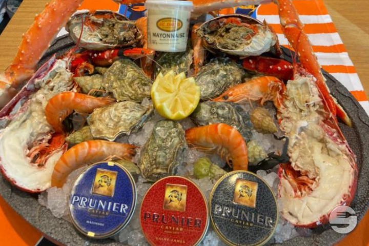 Plateau "Royal" - The Fish Club
