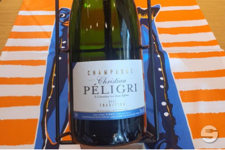 Champagne Peligri - The Fish Club