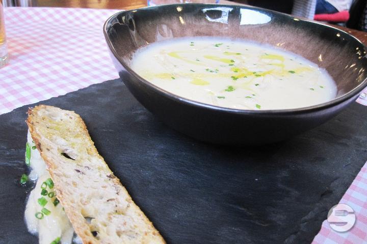 Velouté de Cardons Épineux Genevois - Un R de Famille