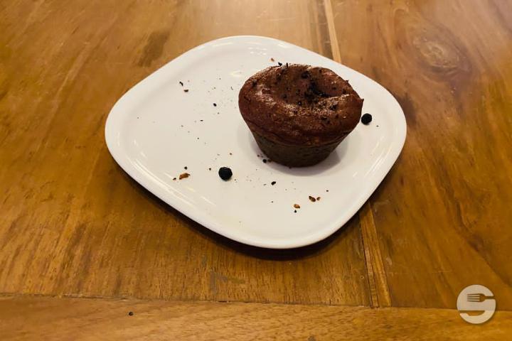 Moelleux au Chocolat Noir aux Baies de Tasmanie - La Sixième Heure