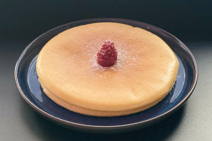 Pancakes Sirop d'Érable - White Rabbit Brunch & Co