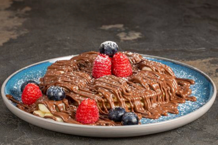 Pancakes Fruits & Nutella - White Rabbit Brunch & Co